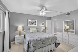 14 Strathmore Blvd, Sarasota, FL 34233 - Photo 19