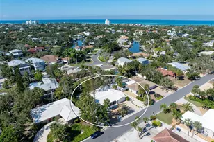 630 Venice Ln, Sarasota, FL 34242 - Photo 61