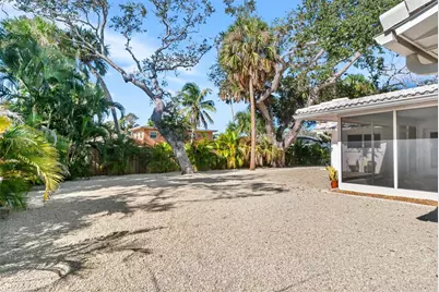 630 Venice Lane, Sarasota, FL 34242 - Photo 57