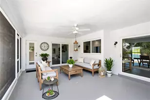 630 Venice Ln, Sarasota, FL 34242 - Photo 49