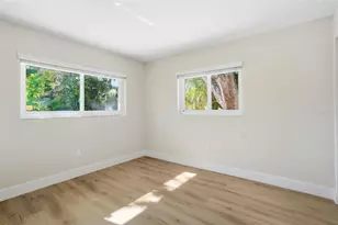 630 Venice Ln, Sarasota, FL 34242 - Photo 33