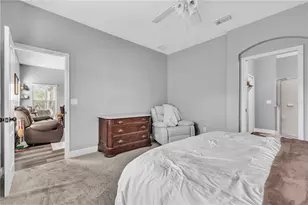 714 Griffen Heights Ct, Ruskin, FL 33570 - Photo 21