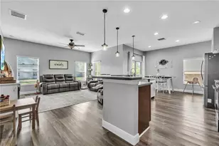 714 Griffen Heights Ct, Ruskin, FL 33570 - Photo 19