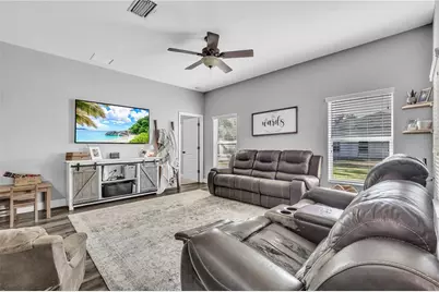 714 Griffen Heights Court, Ruskin, FL 33570 - Photo 17