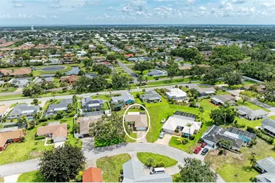 6804 19th Avenue W, Bradenton, FL 34209 - Photo 5