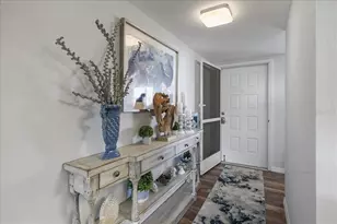 4719 SE 17th Pl, Cape Coral, FL 33904 - Photo 3