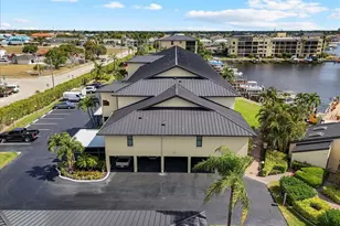 4719 SE 17th Pl, Cape Coral, FL 33904 - Photo 41