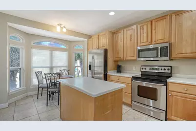 221 17th Street N, Bradenton Beach, FL 34217 - Photo 11