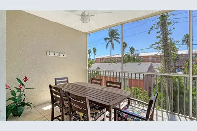 221 17th Street N, Bradenton Beach, FL 34217 - Photo 25