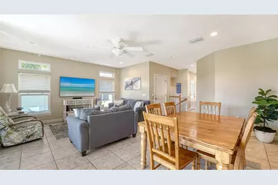221 17th Street N, Bradenton Beach, FL 34217 - Photo 23