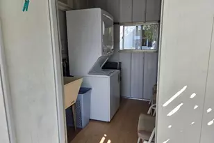 3235 Sweet Bay Terrace, Sarasota, FL 34237 - Photo 29