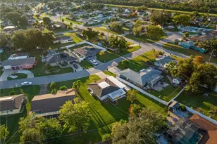 466 Sunnyside Dr, Venice, FL 34293 - Photo 11