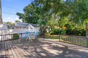 2530 Loma Linda St, Sarasota, FL 34239 - Photo 17