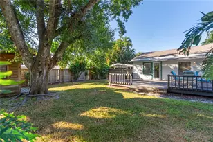 2530 Loma Linda St, Sarasota, FL 34239 - Photo 35