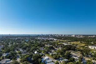 2530 Loma Linda St, Sarasota, FL 34239 - Photo 9