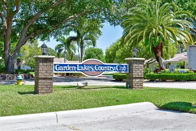 5621 Garden Lakes Drive #1, Bradenton, FL 34203 - Photo 45