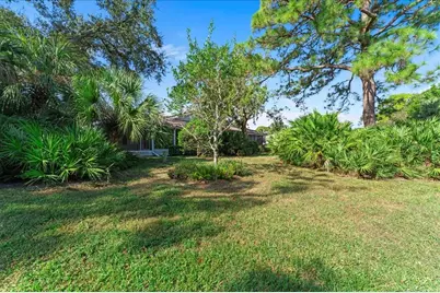 5621 Garden Lakes Drive #1, Bradenton, FL 34203 - Photo 33