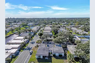 2401 Riverbluff Parkway #V240, Sarasota, FL 34231 - Photo 37