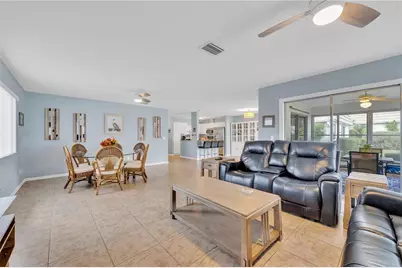 2401 Riverbluff Parkway #V240, Sarasota, FL 34231 - Photo 3