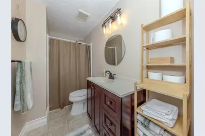 3208 Ramblewood Drive N, Sarasota, FL 34237 - Photo 23