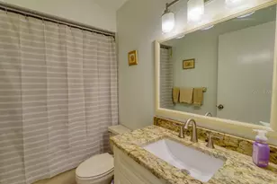 5242 Wedgewood Ln, Sarasota, FL 34235 - Photo 19