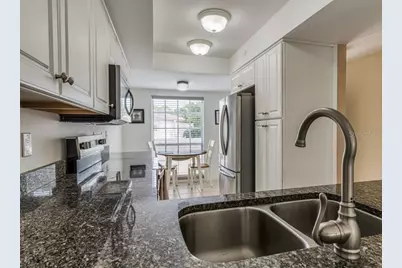 5242 Wedgewood Lane #62, Sarasota, FL 34235 - Photo 9