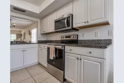 5242 Wedgewood Lane #62, Sarasota, FL 34235 - Photo 13