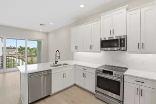 1624 Compass Pointe Ct, Punta Gorda, FL 33950 - Photo 5