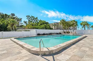597 Sutton Pl, Longboat Key, FL 34228 - Photo 33