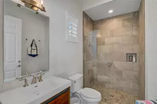 101 Seagull Ln, Sarasota, FL 34236 - Photo 55