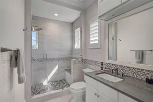 101 Seagull Ln, Sarasota, FL 34236 - Photo 49