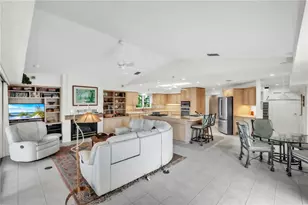 103 Sunset Ln, Anna Maria, FL 34216 - Photo 23