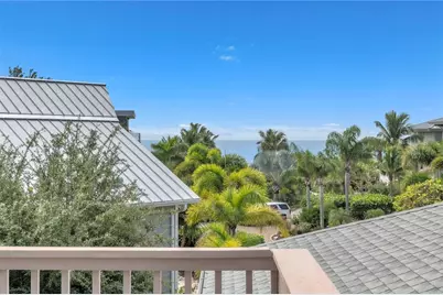 103 Sunset Lane, Anna Maria, FL 34216 - Photo 45
