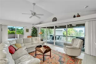 103 Sunset Ln, Anna Maria, FL 34216 - Photo 25
