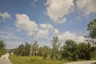 27252 Las Lomas Dr, Punta Gorda, FL 33955 - Photo 1