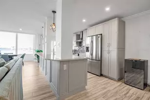 226 Golden Gate Point, Sarasota, FL 34236 - Photo 15