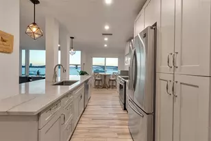 226 Golden Gate Point, Sarasota, FL 34236 - Photo 23