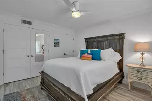 226 Golden Gate Point, Sarasota, FL 34236 - Photo 35