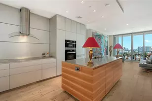 111 S Pineapple Ave, Sarasota, FL 34236 - Photo 7