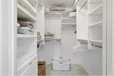 5393 Gulf Of Mexico Drive #211, Longboat Key, FL 34228 - Photo 23