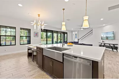 9125 Warm Springs Circle, Parrish, FL 34219 - Photo 11