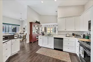 8942 Olde Hickory Ave, Sarasota, FL 34238 - Photo 17