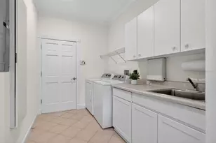 3488 Mistletoe Ln, Longboat Key, FL 34228 - Photo 49