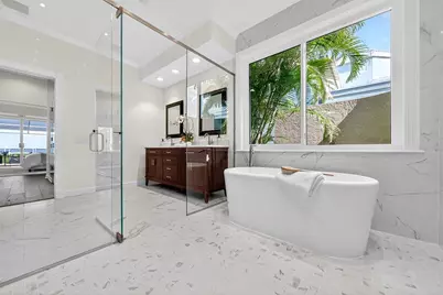 3488 Mistletoe Lane, Longboat Key, FL 34228 - Photo 39