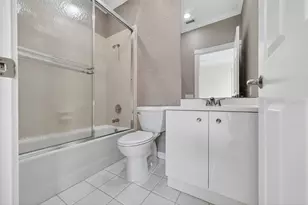 3488 Mistletoe Ln, Longboat Key, FL 34228 - Photo 43