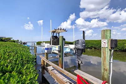 3488 Mistletoe Lane, Longboat Key, FL 34228 - Photo 61