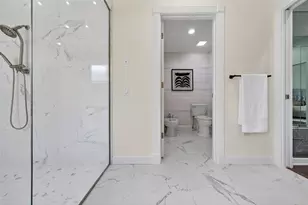 3488 Mistletoe Ln, Longboat Key, FL 34228 - Photo 37