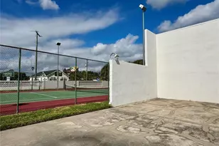 9205 Tudor Dr, Tampa, FL 33615 - Photo 37