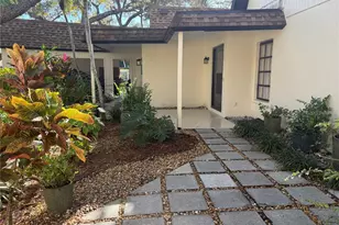 2237 Circlewood Dr, Sarasota, FL 34231 - Photo 1