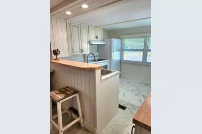 6505 Kansas Street, Bradenton, FL 34207 - Photo 7